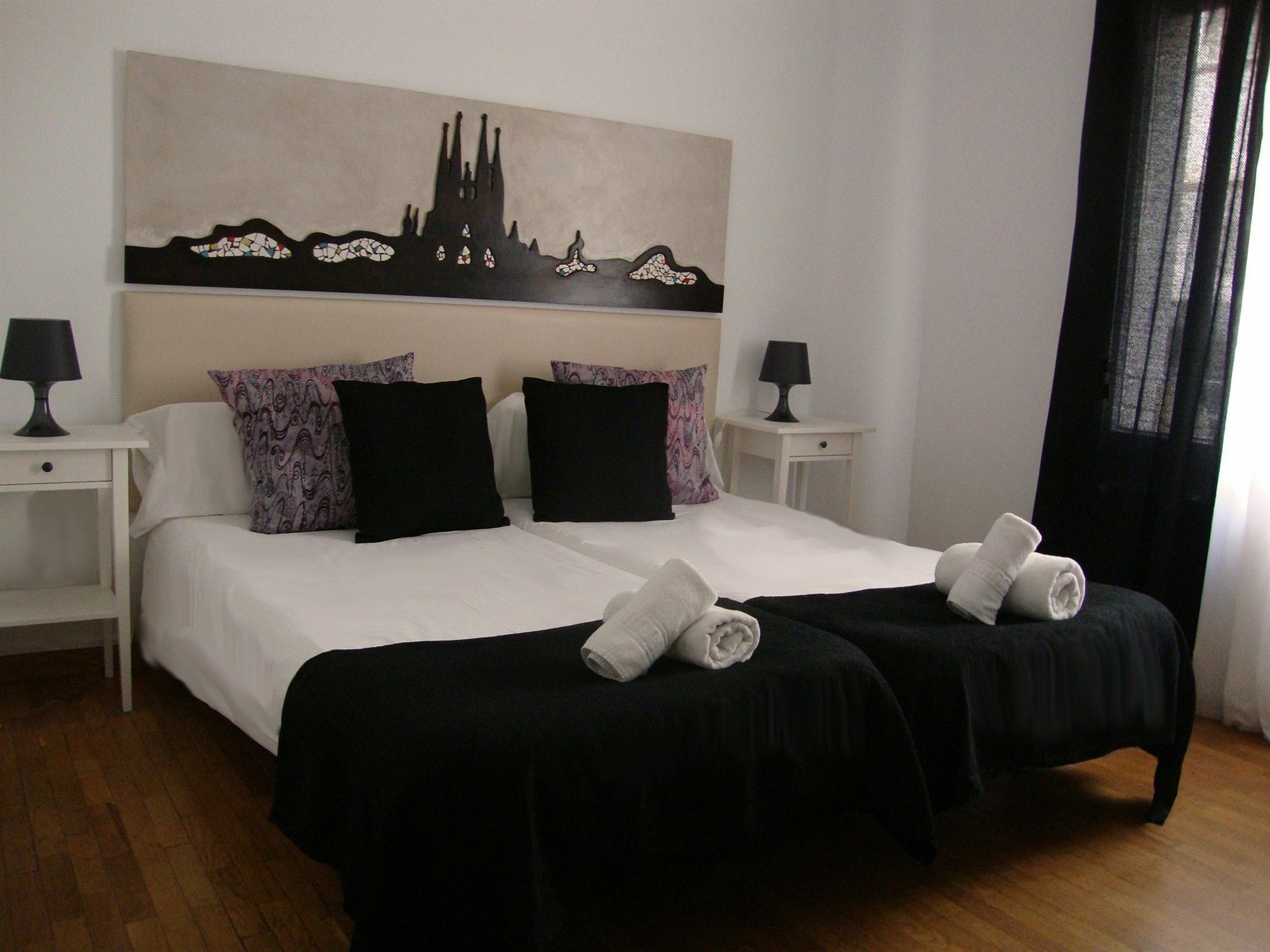 Petit Hotel Barcelona Exteriör bild
