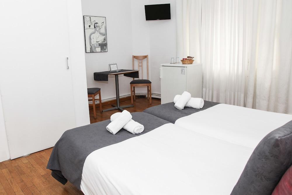 Petit Hotel Barcelona Exteriör bild